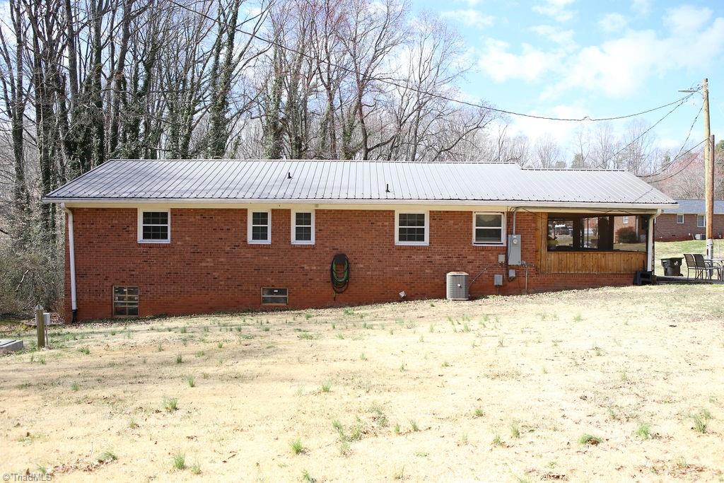 487 Garland Drive