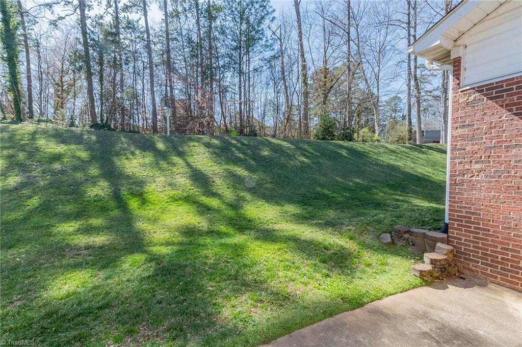121 Fox Haven Court