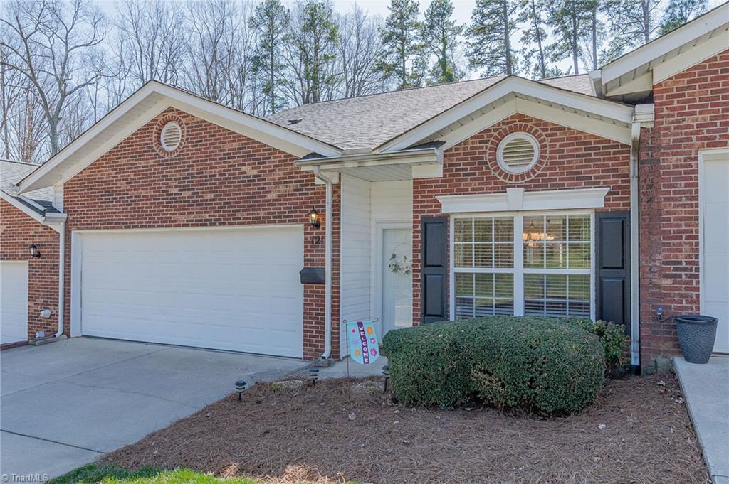 121 Fox Haven Court
