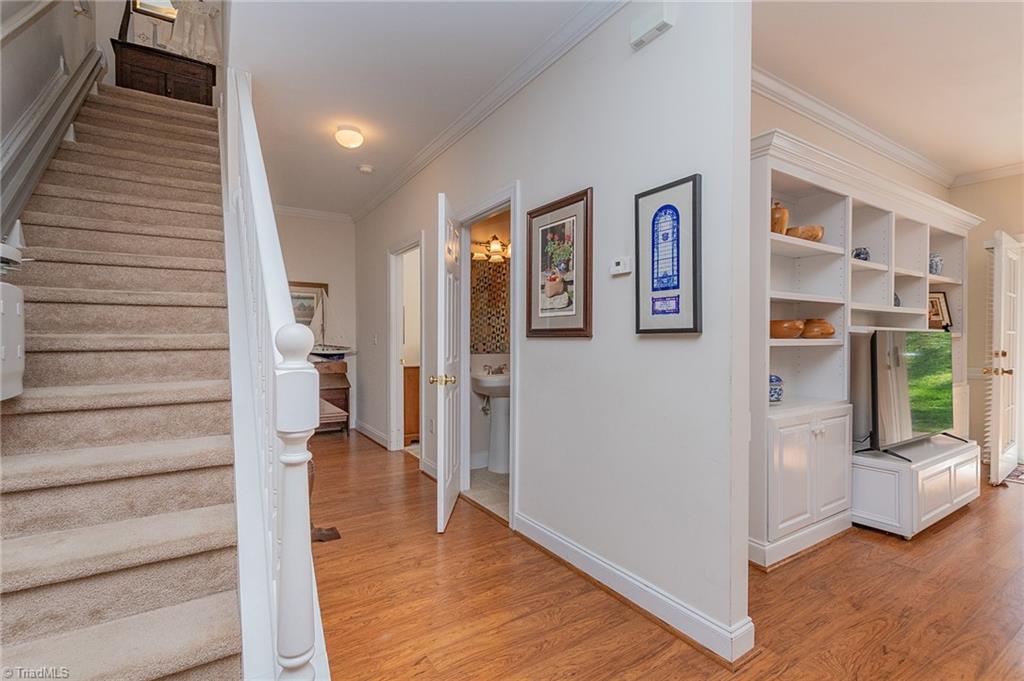 121 Fox Haven Court
