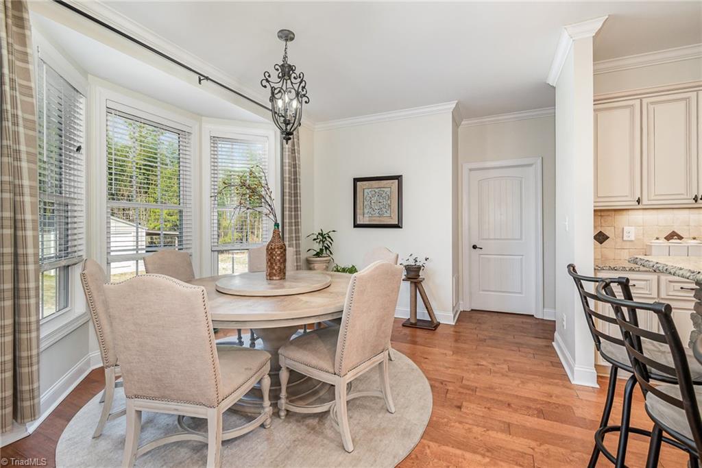 3827 Tarmac Drive