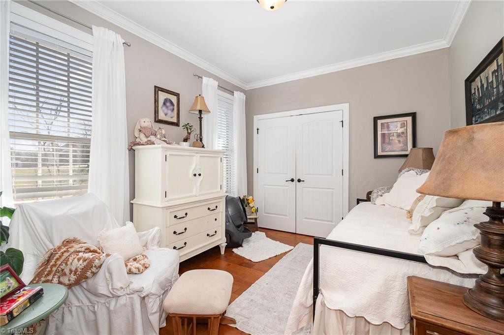 3827 Tarmac Drive