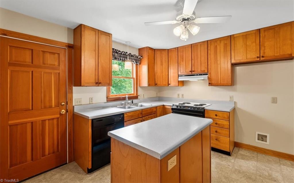 3602 Jeannie Road