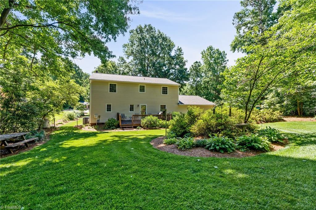 3866 Creekview Drive