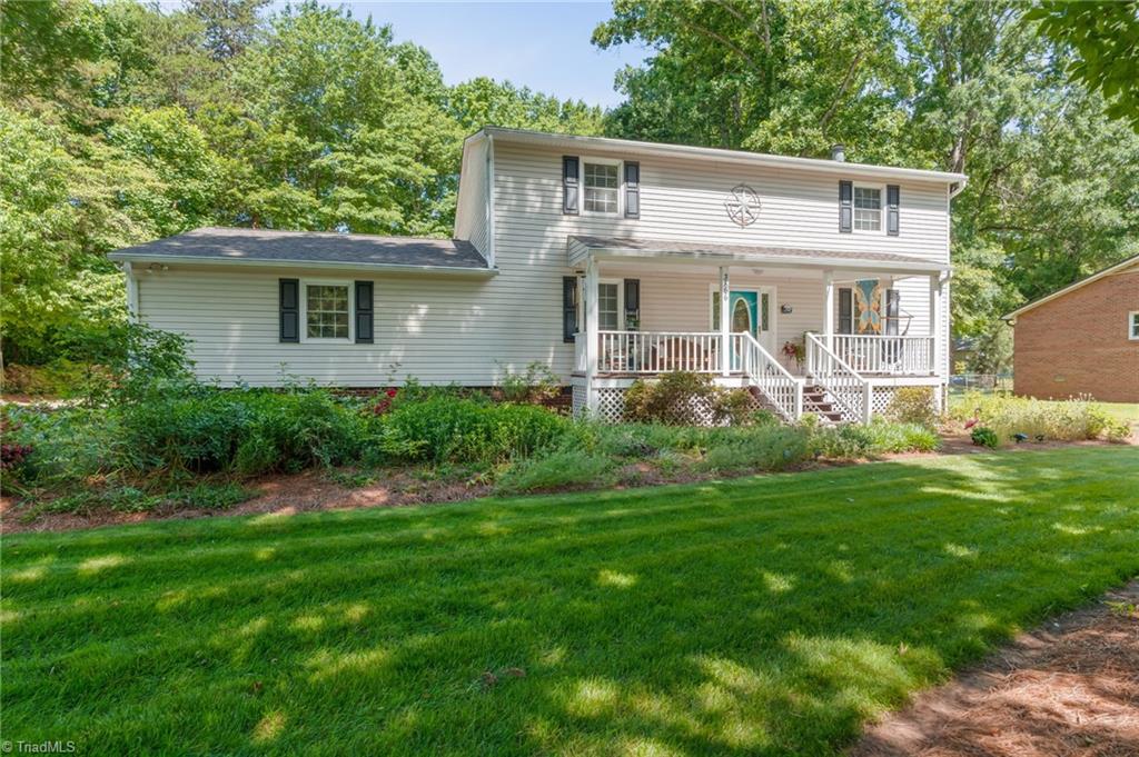 3866 Creekview Drive