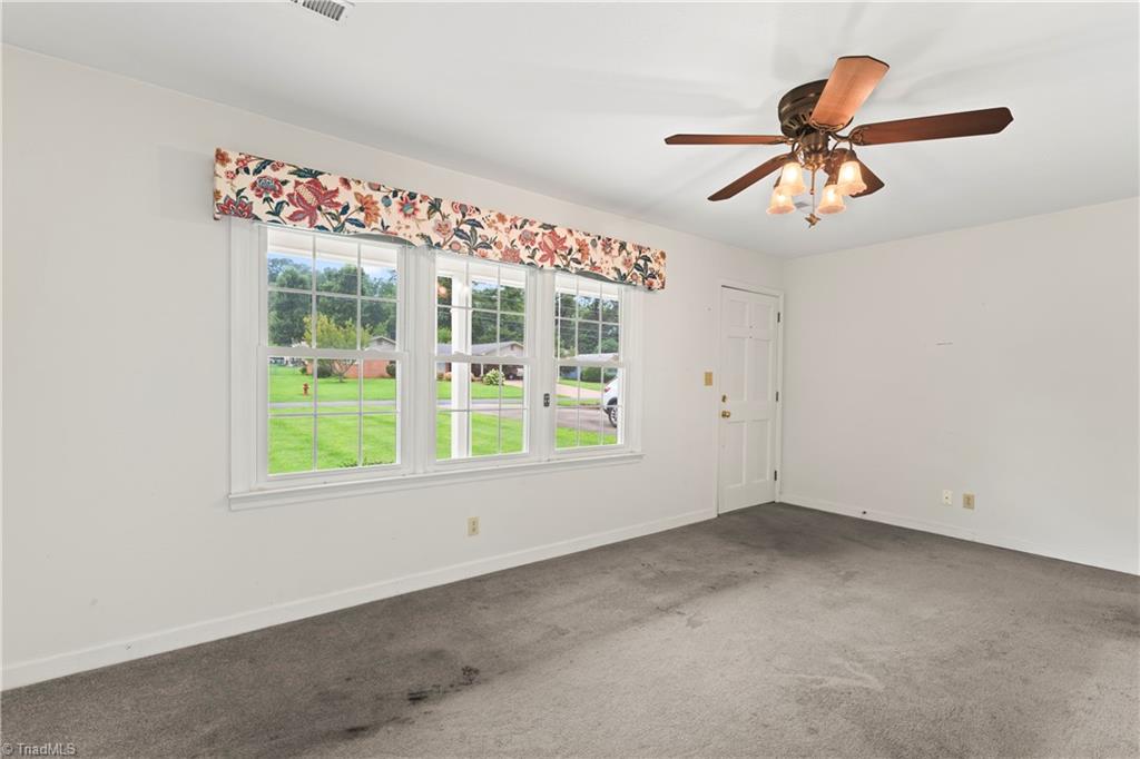 320 Forest Park Drive
