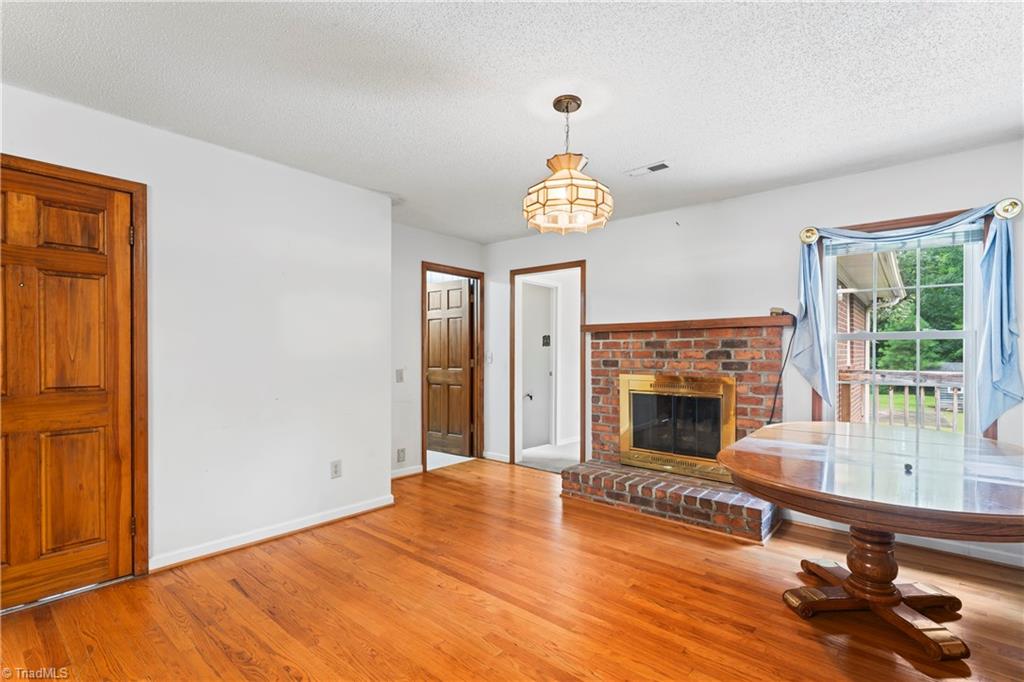 320 Forest Park Drive
