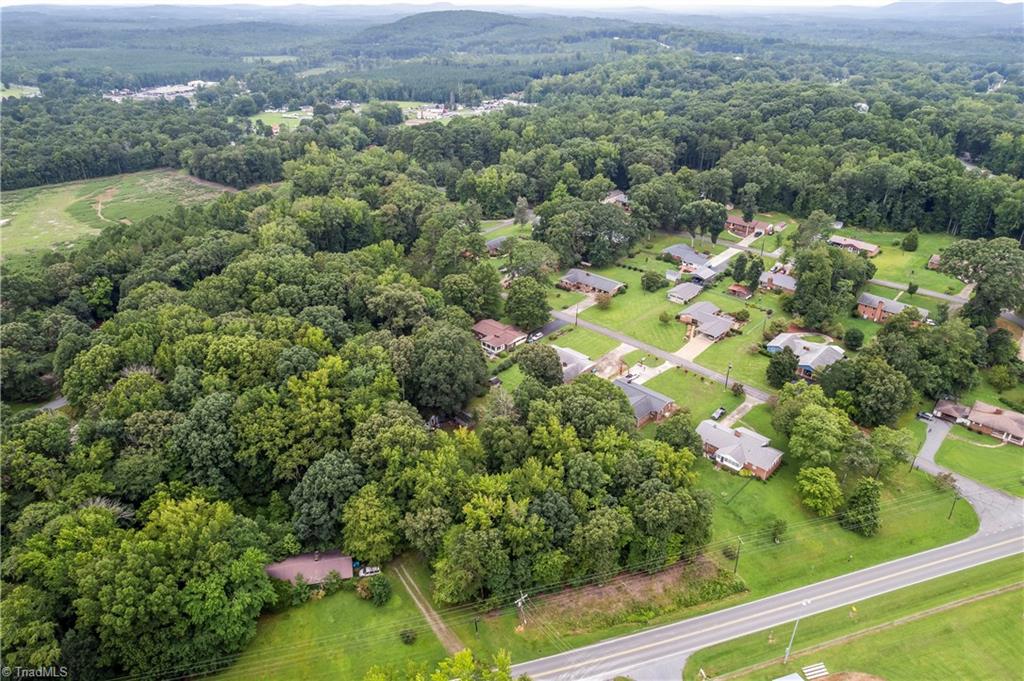320 Forest Park Drive