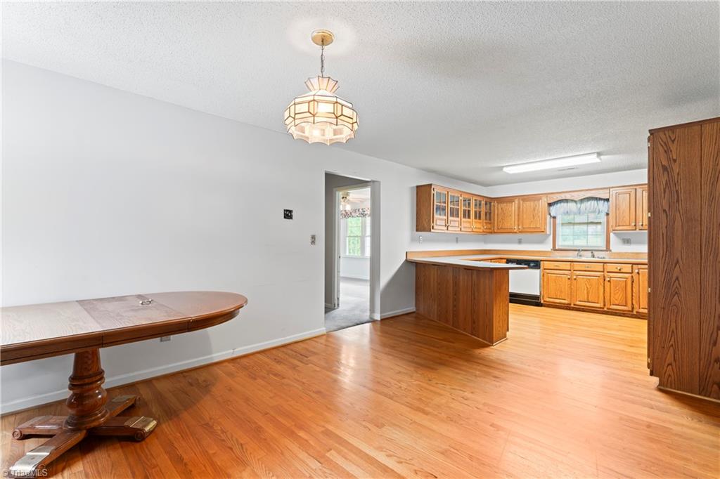 320 Forest Park Drive