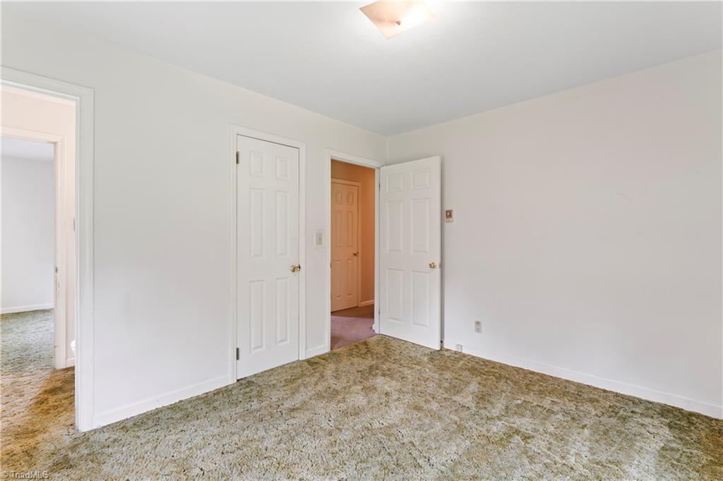 320 Forest Park Drive