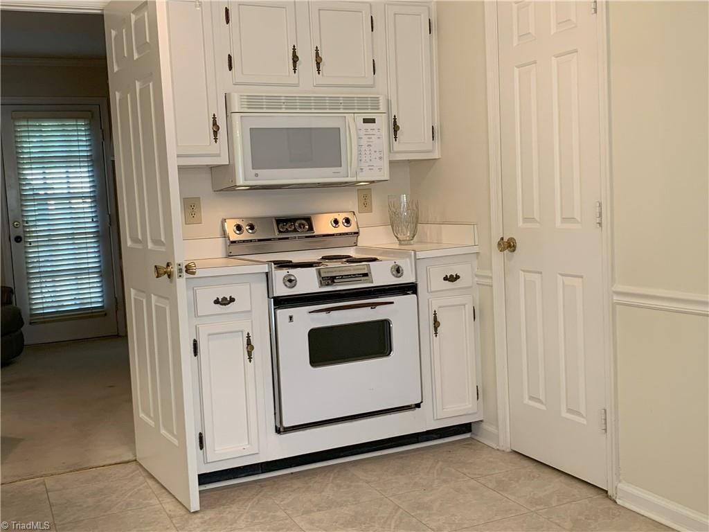 4824 Tower Road # B, Greensboro Unit: B