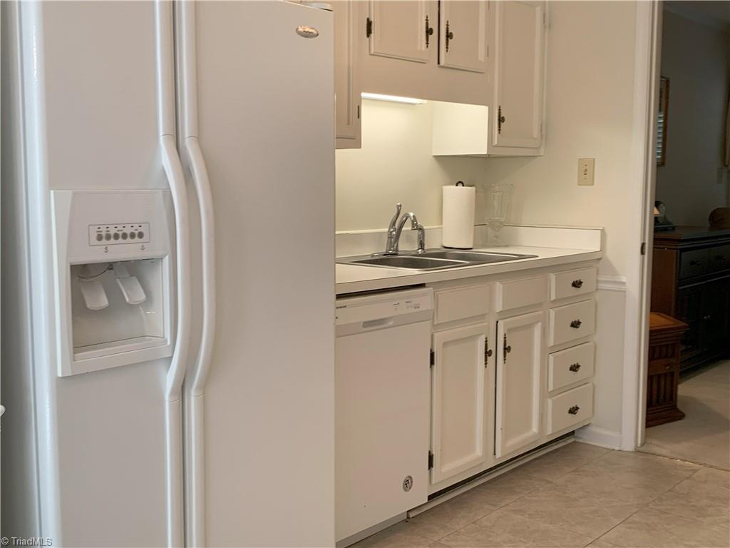 4824 Tower Road # B, Greensboro Unit: B