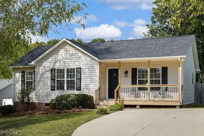 210 Larkspur Lane, Thomasville