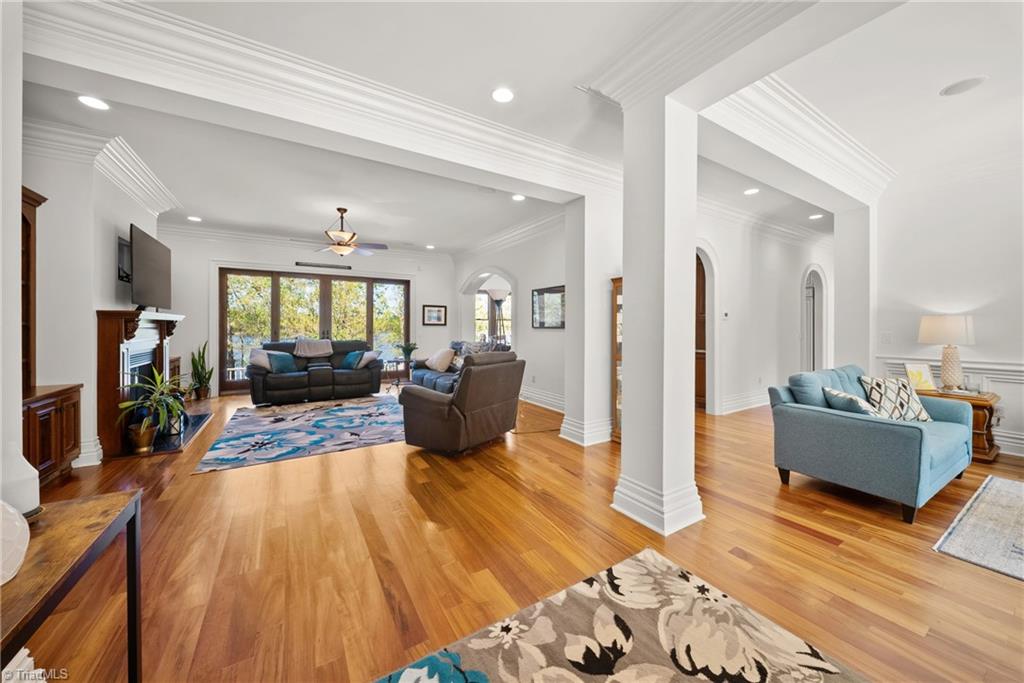 2312 Rocky Cove Lane