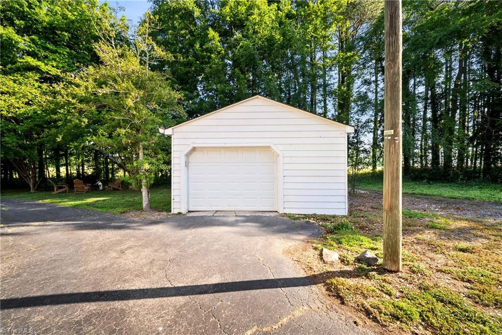 19341 S NC Highway 109