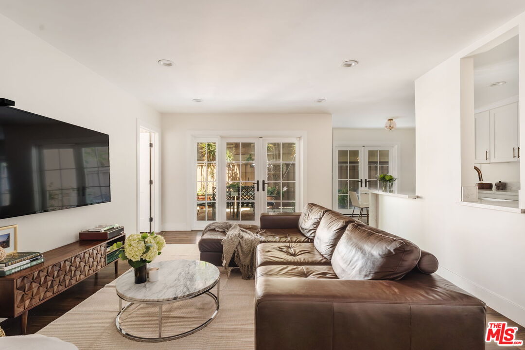 1010 Palm Ave Unit: 106