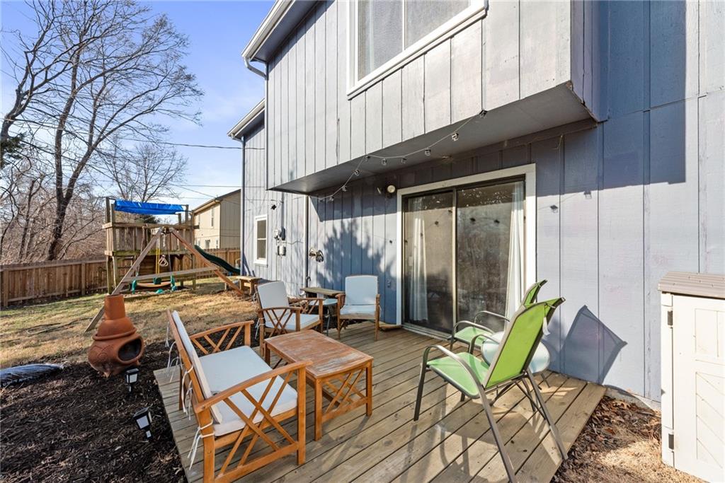 908 Chalk Hill Court