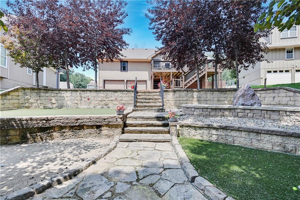 10203 NW 67TH Street