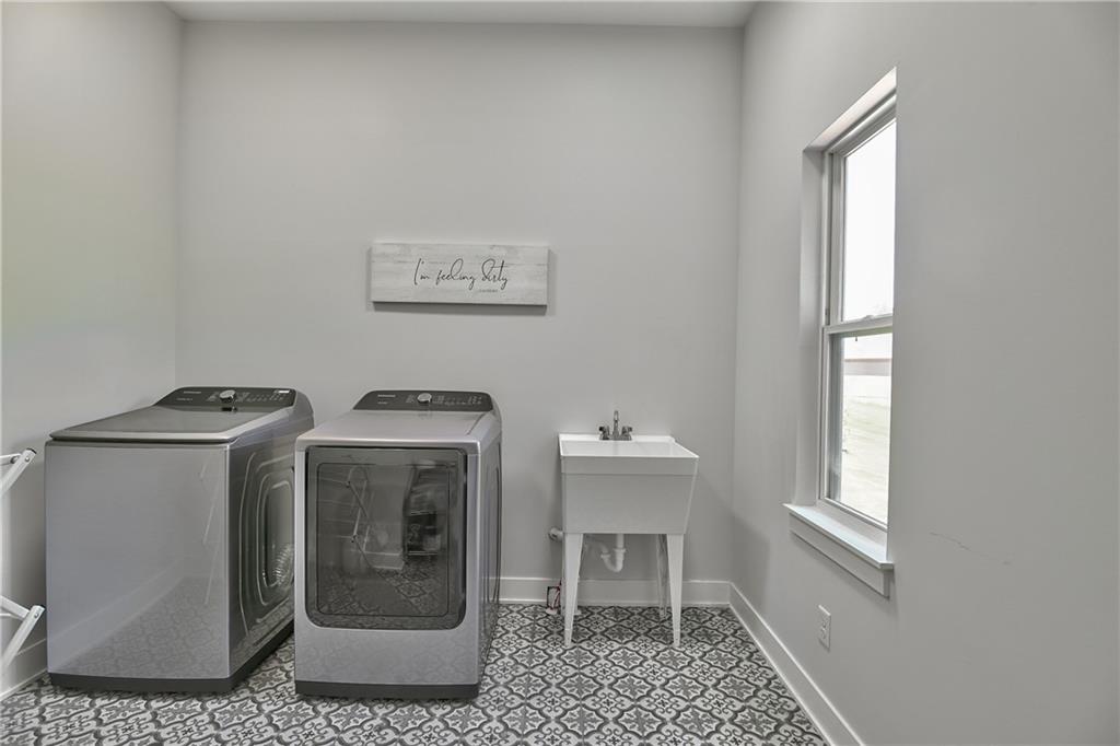 9100 Tenth Terrace
