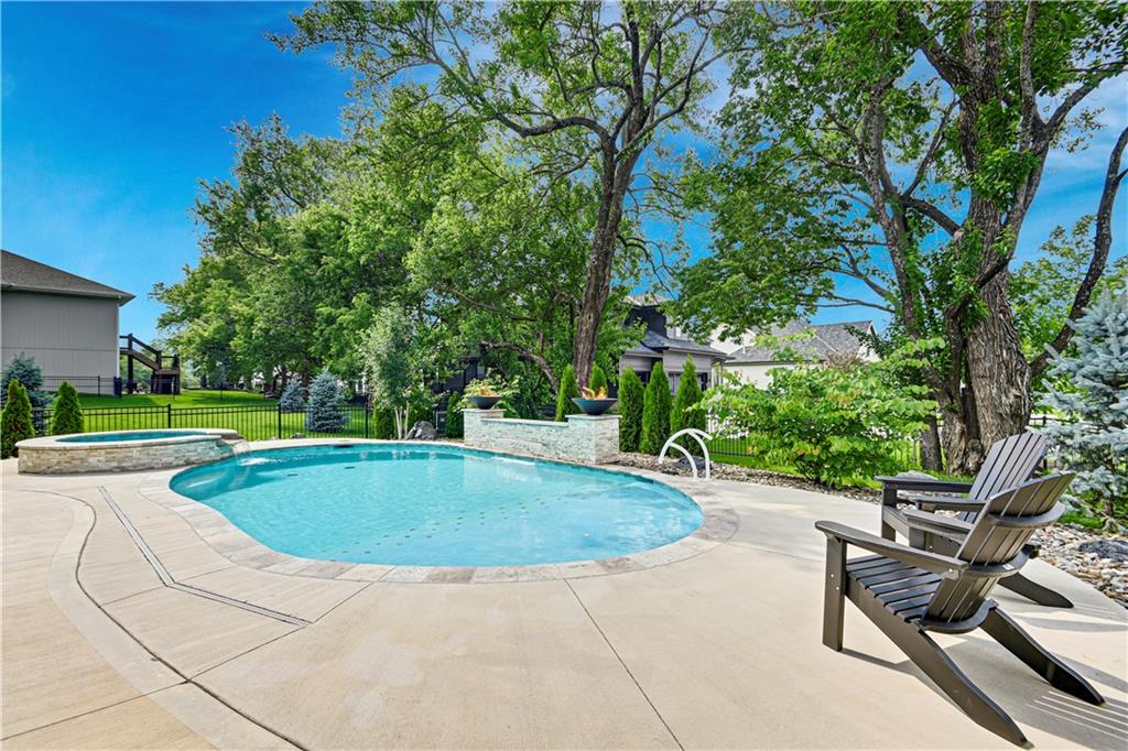 11212 W 170th Place