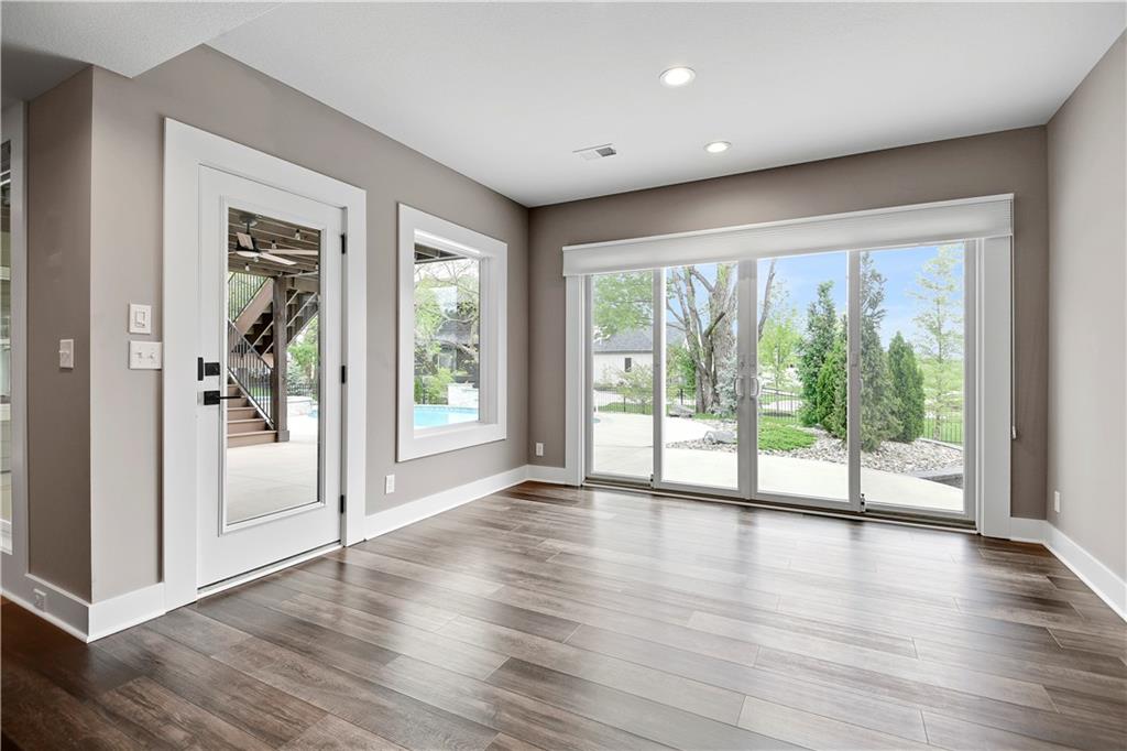 11212 W 170th Place