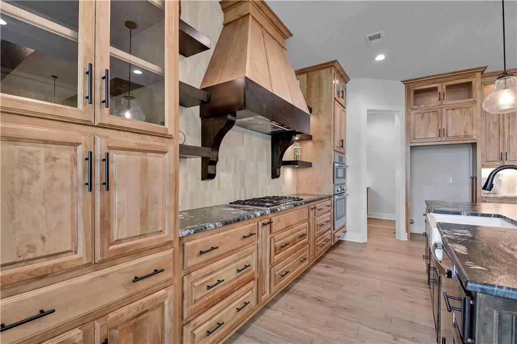 11212 W 170th Place