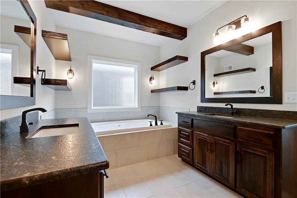 11212 W 170th Place