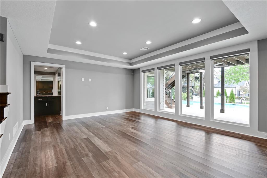 11212 W 170th Place
