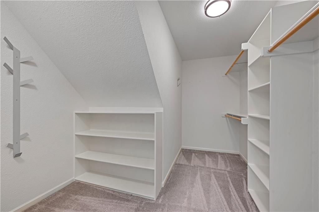 16808 Bluejacket Street