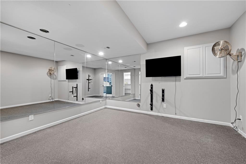 16808 Bluejacket Street