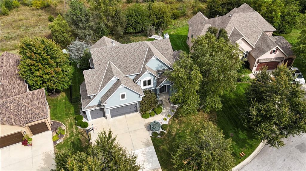 16808 Bluejacket Street