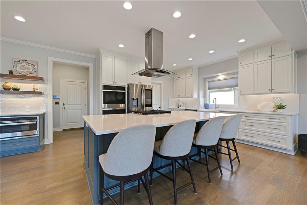 16808 Bluejacket Street