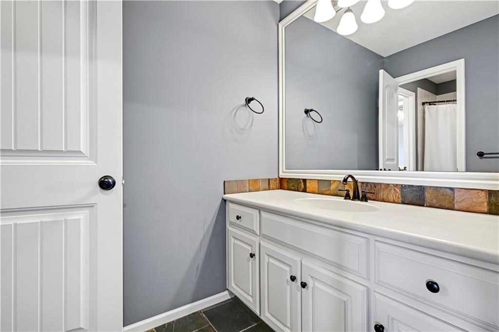 16808 Bluejacket Street