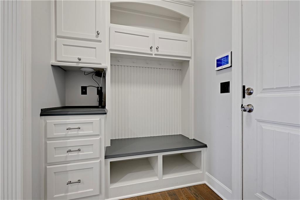 16808 Bluejacket Street