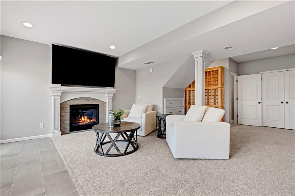 16808 Bluejacket Street