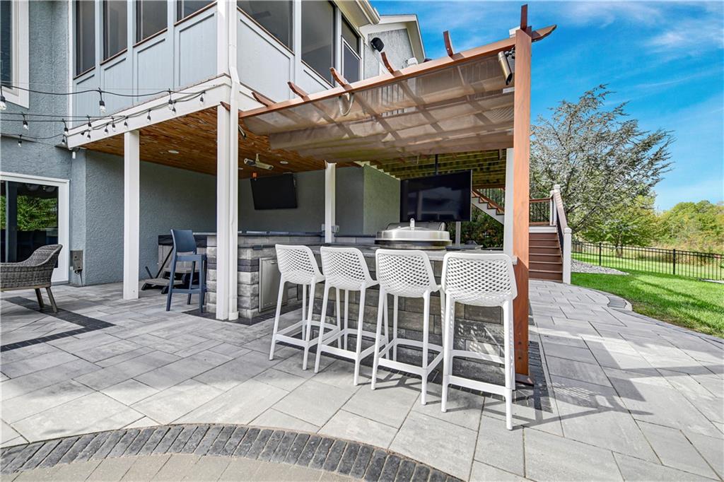 16808 Bluejacket Street