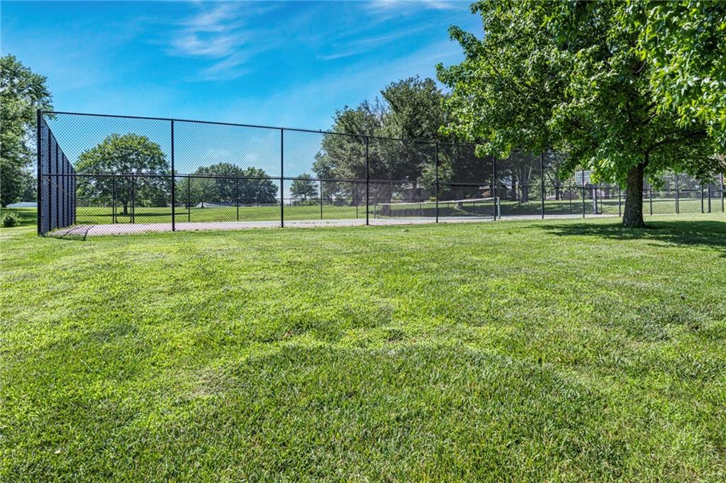 5801 W 180th Street
