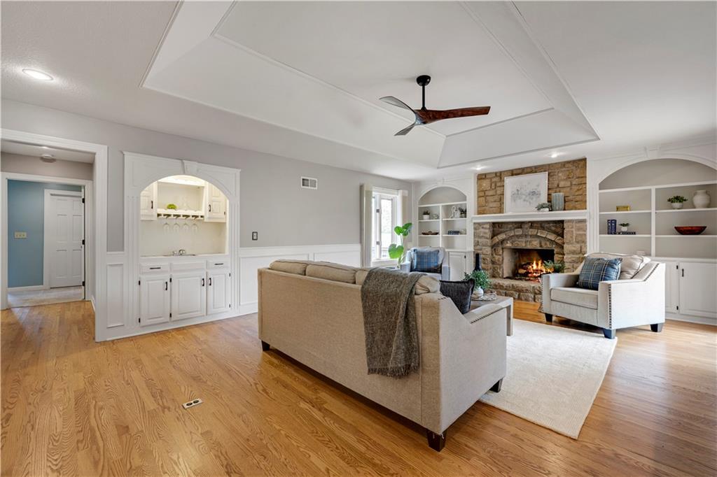 5801 W 180th Street