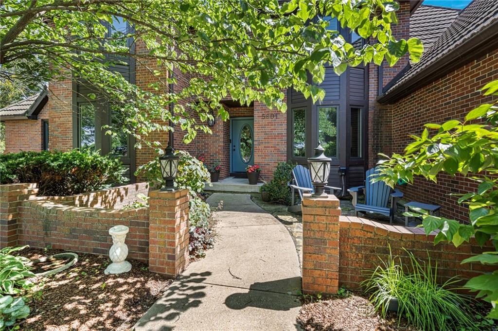 5801 W 180th Street