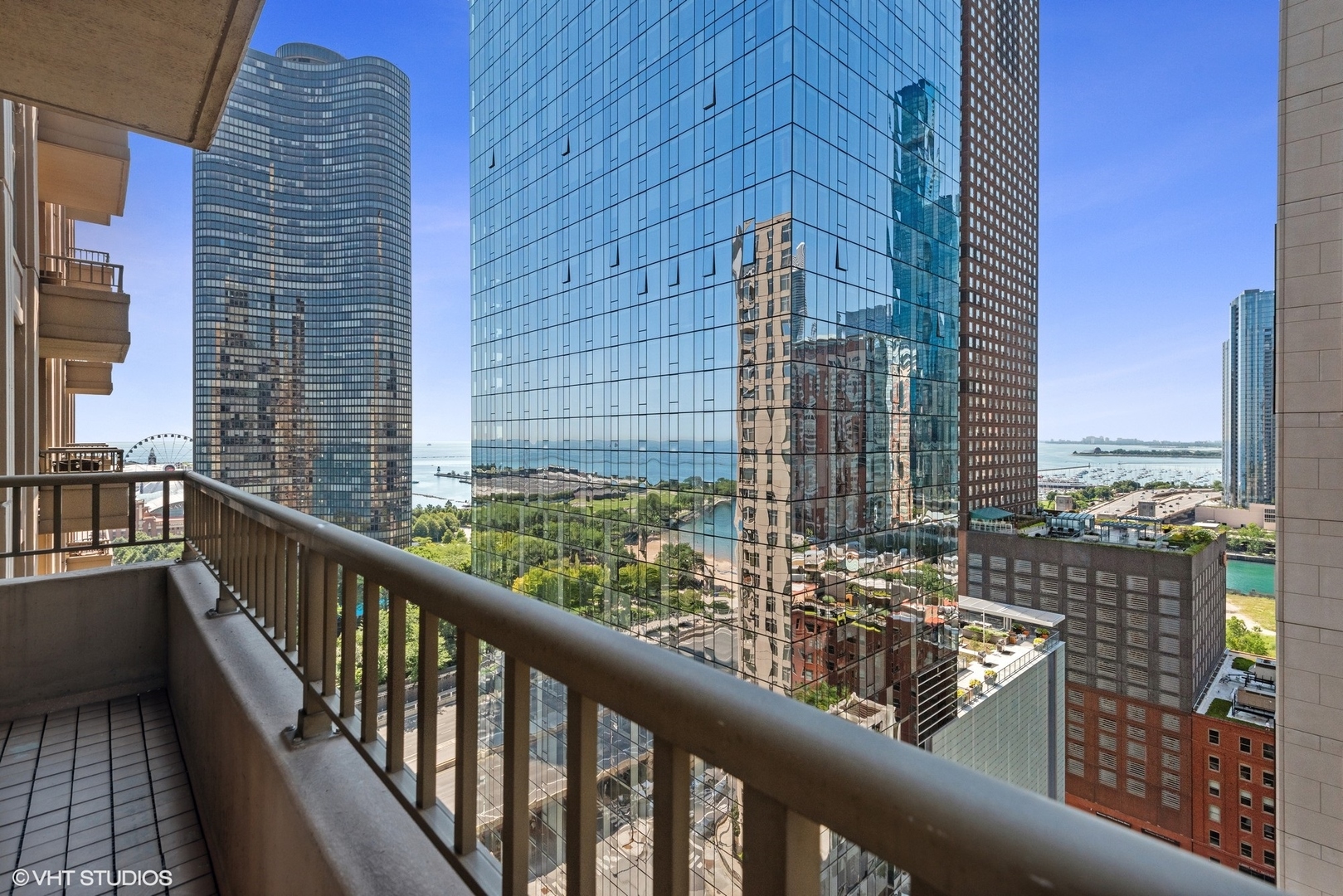 530 N LAKE SHORE Drive Unit: 2009