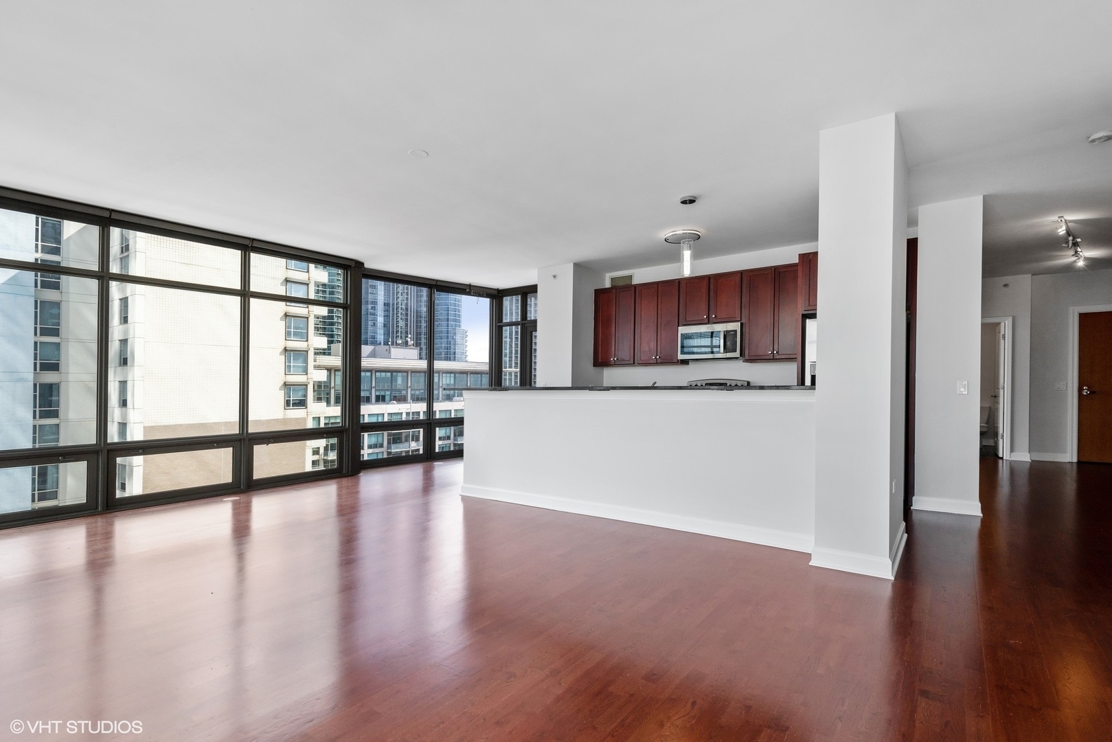 100 E 14th Street Unit: 1510