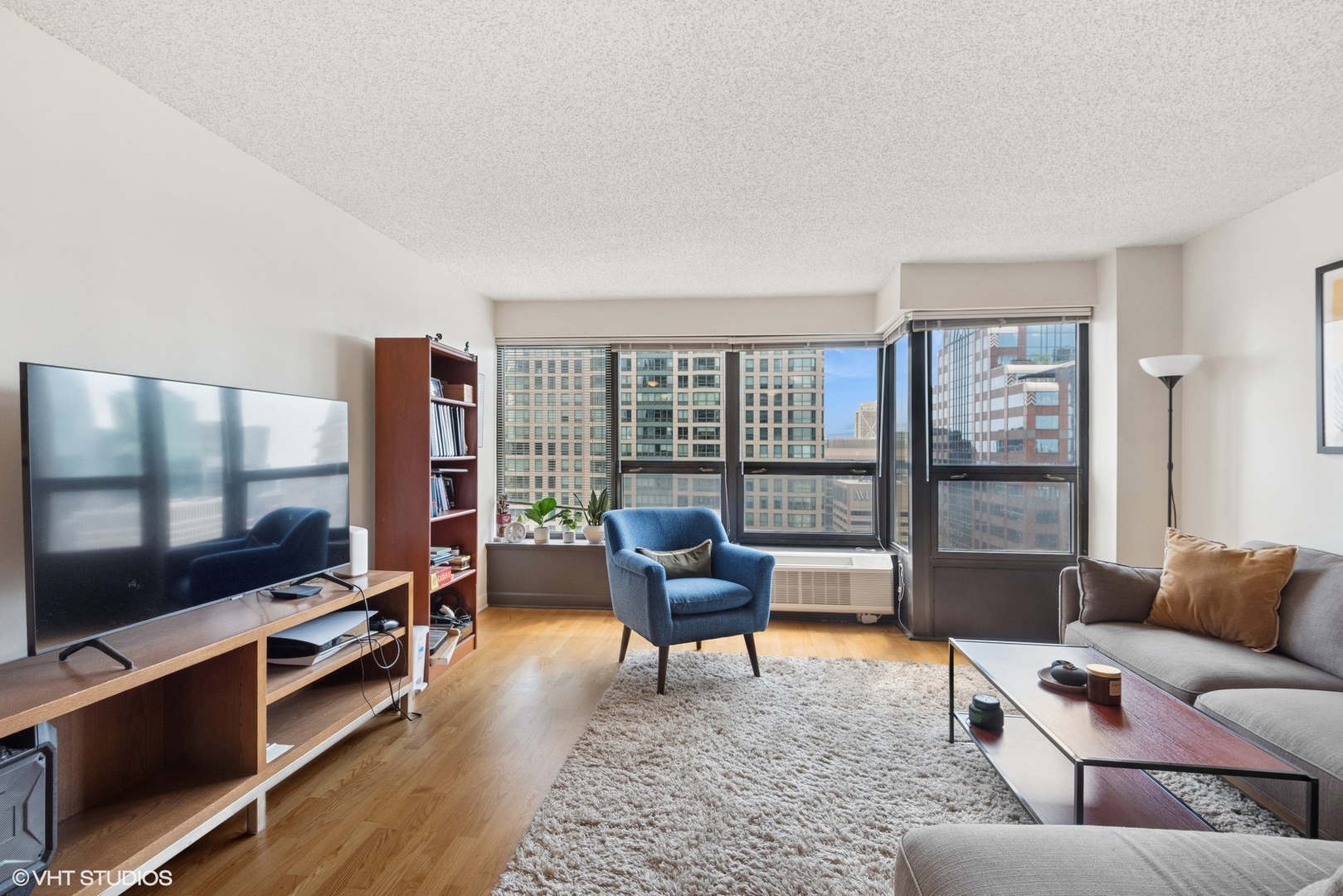 30 E Huron Street Unit: 3901