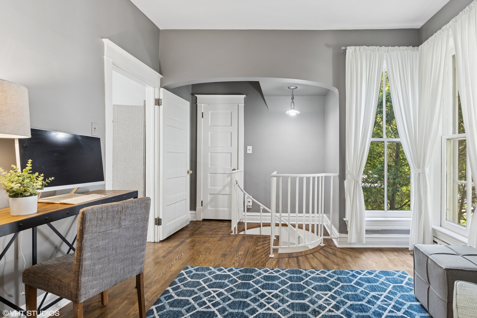 2635 Poplar Avenue Unit: 1