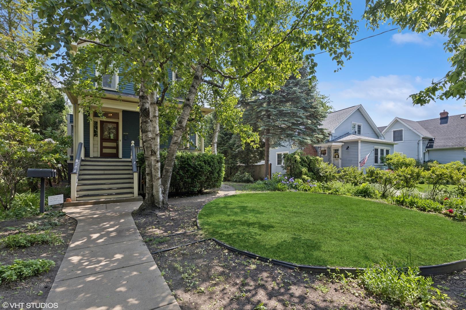 2635 Poplar Avenue Unit: 1