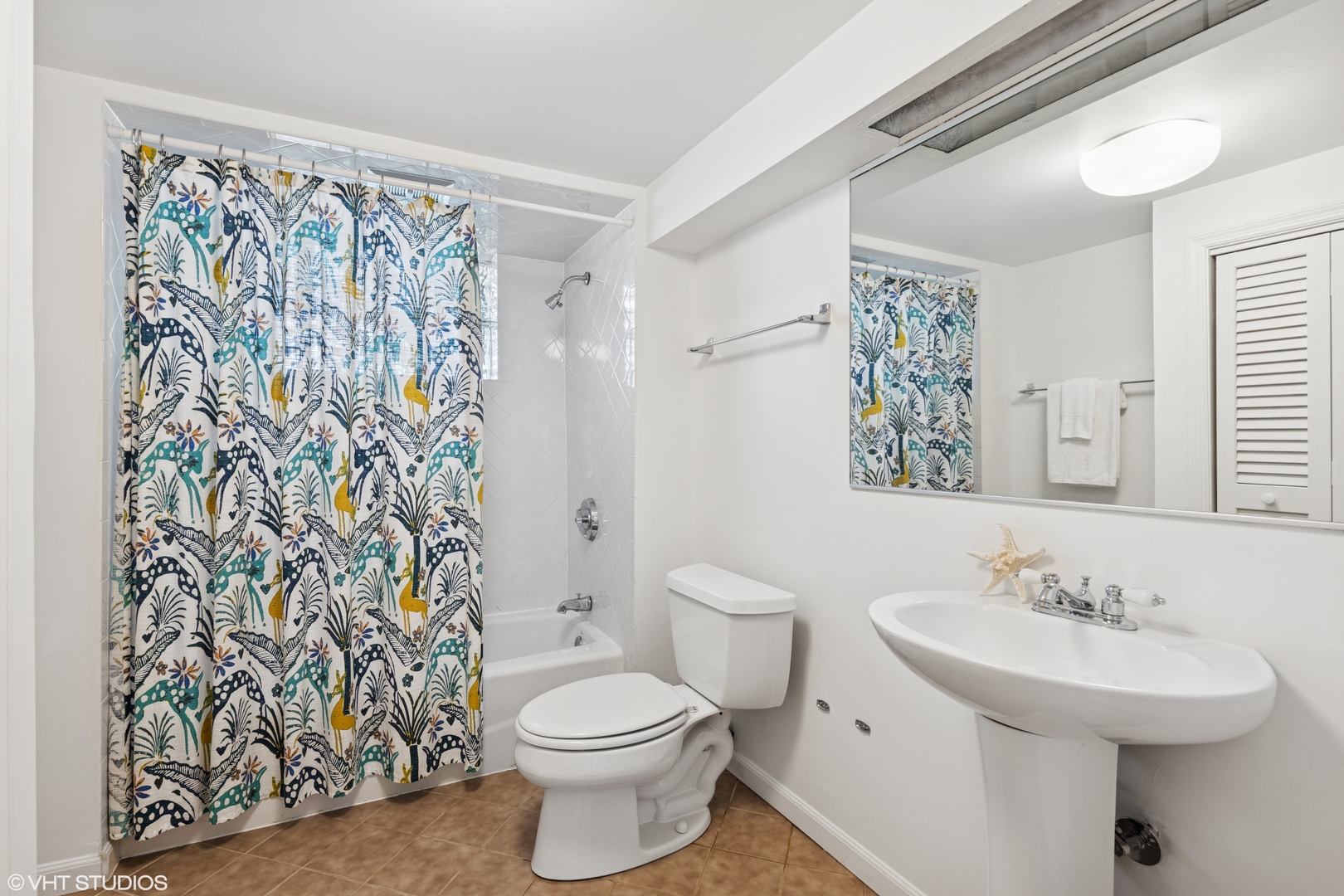 2635 Poplar Avenue Unit: 1