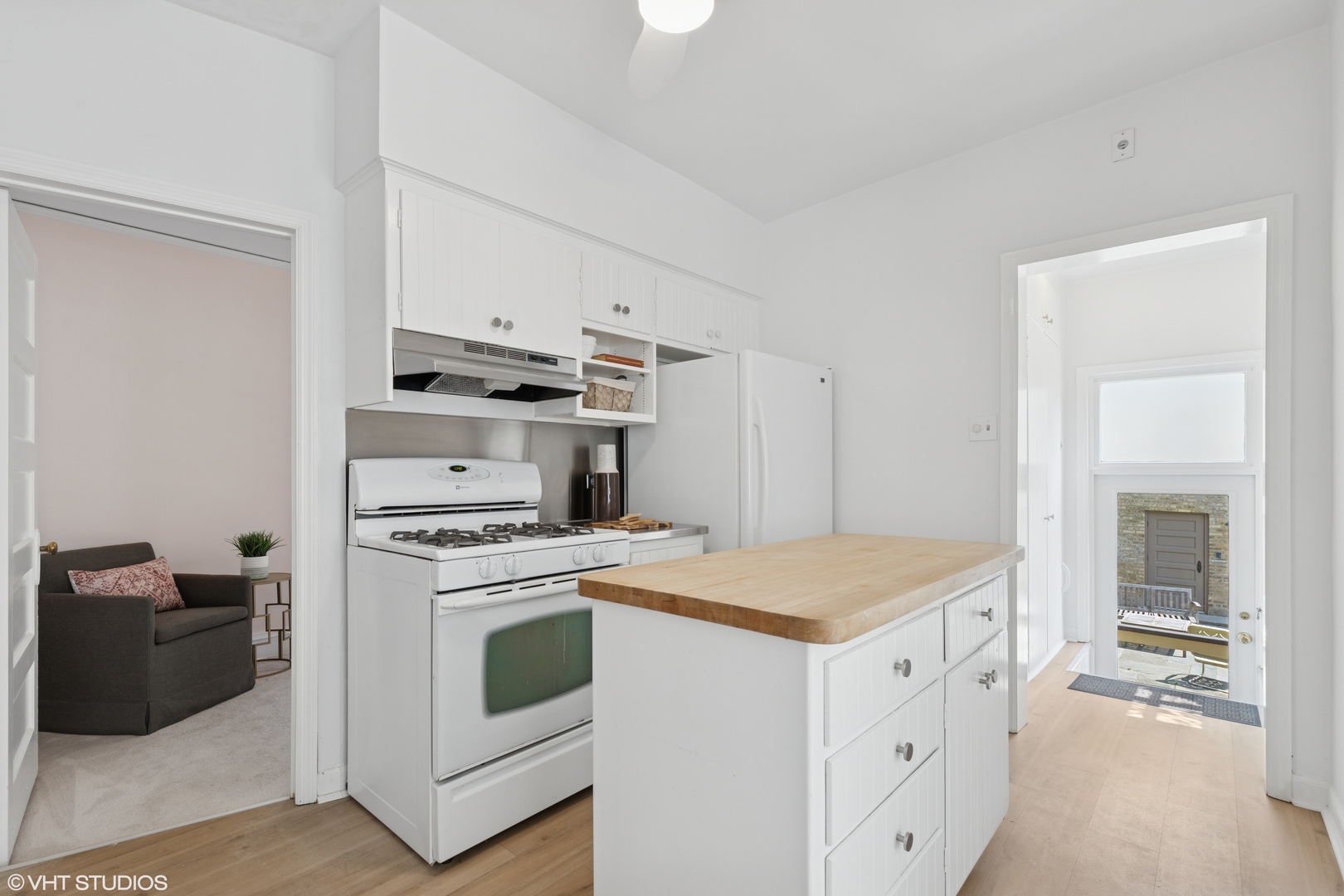 2635 Poplar Avenue Unit: 1