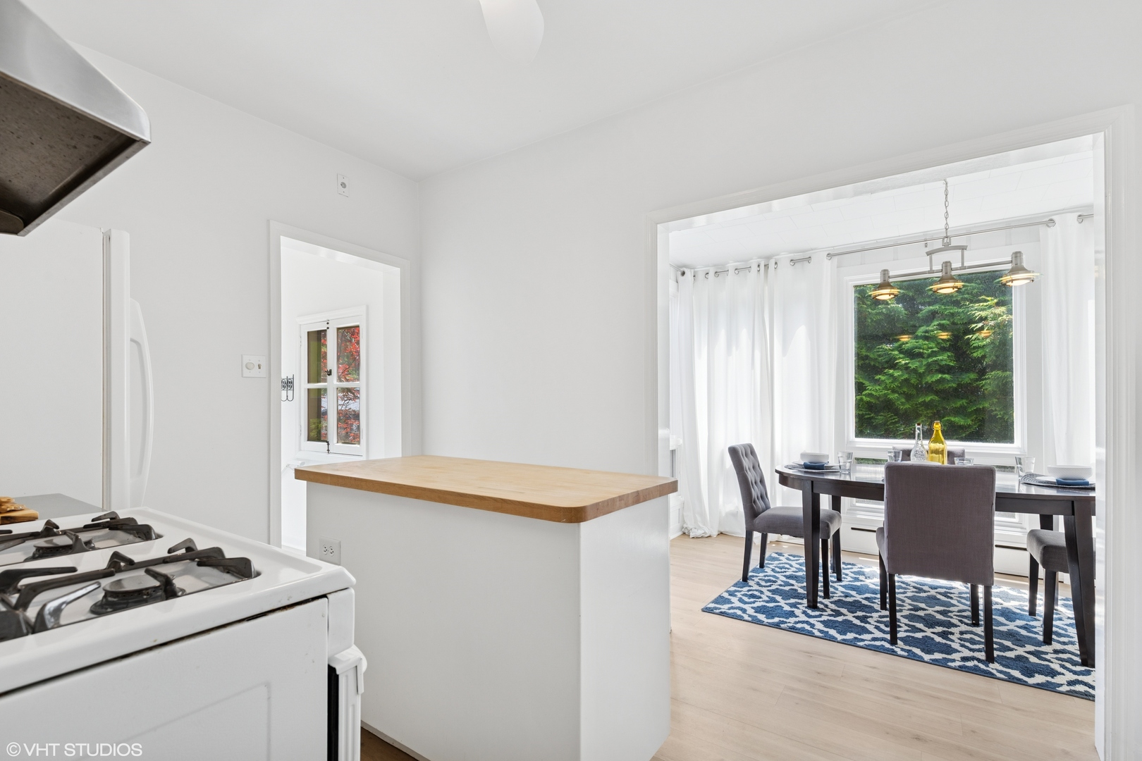 2635 Poplar Avenue Unit: 1