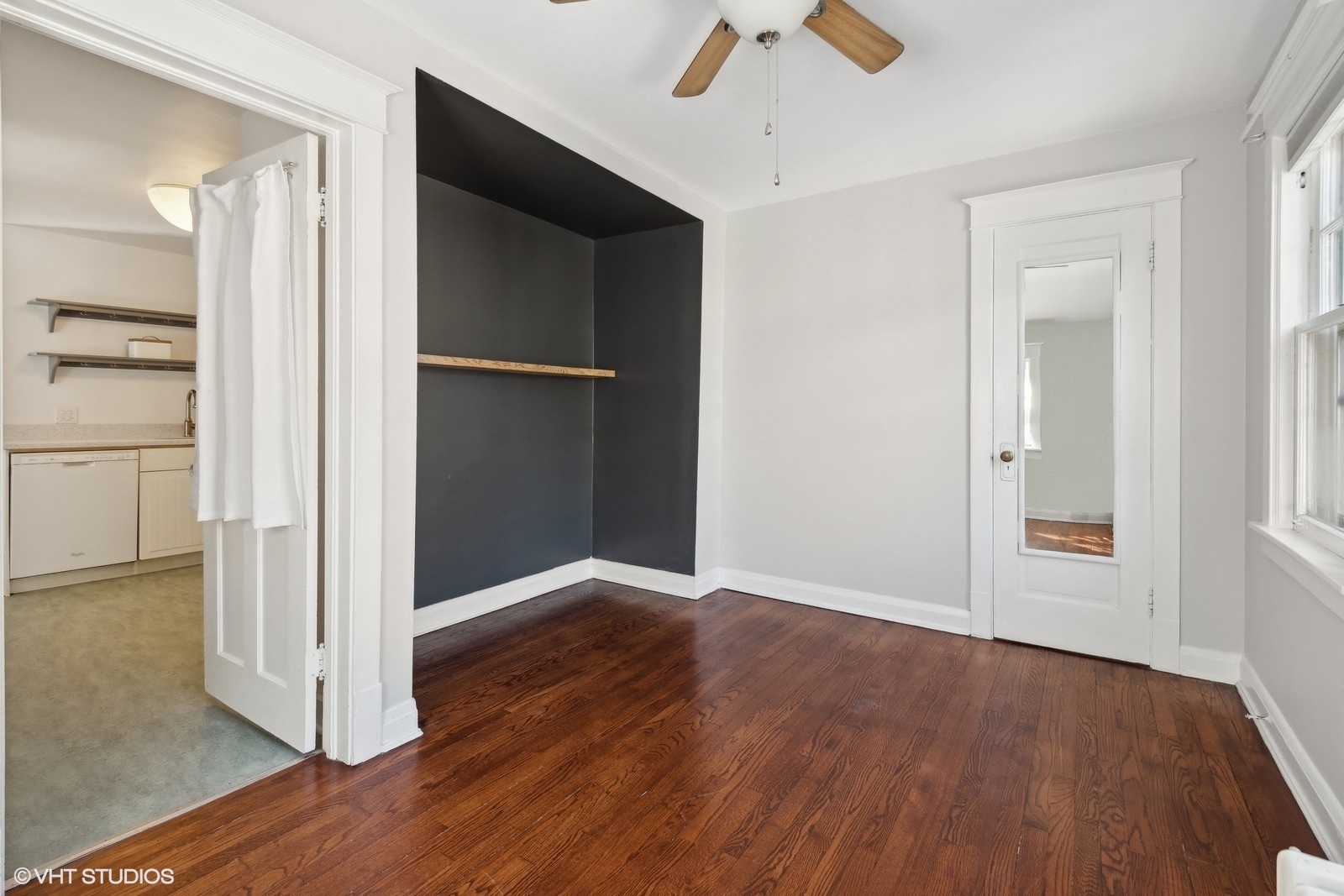 2635 Poplar Avenue Unit: 2