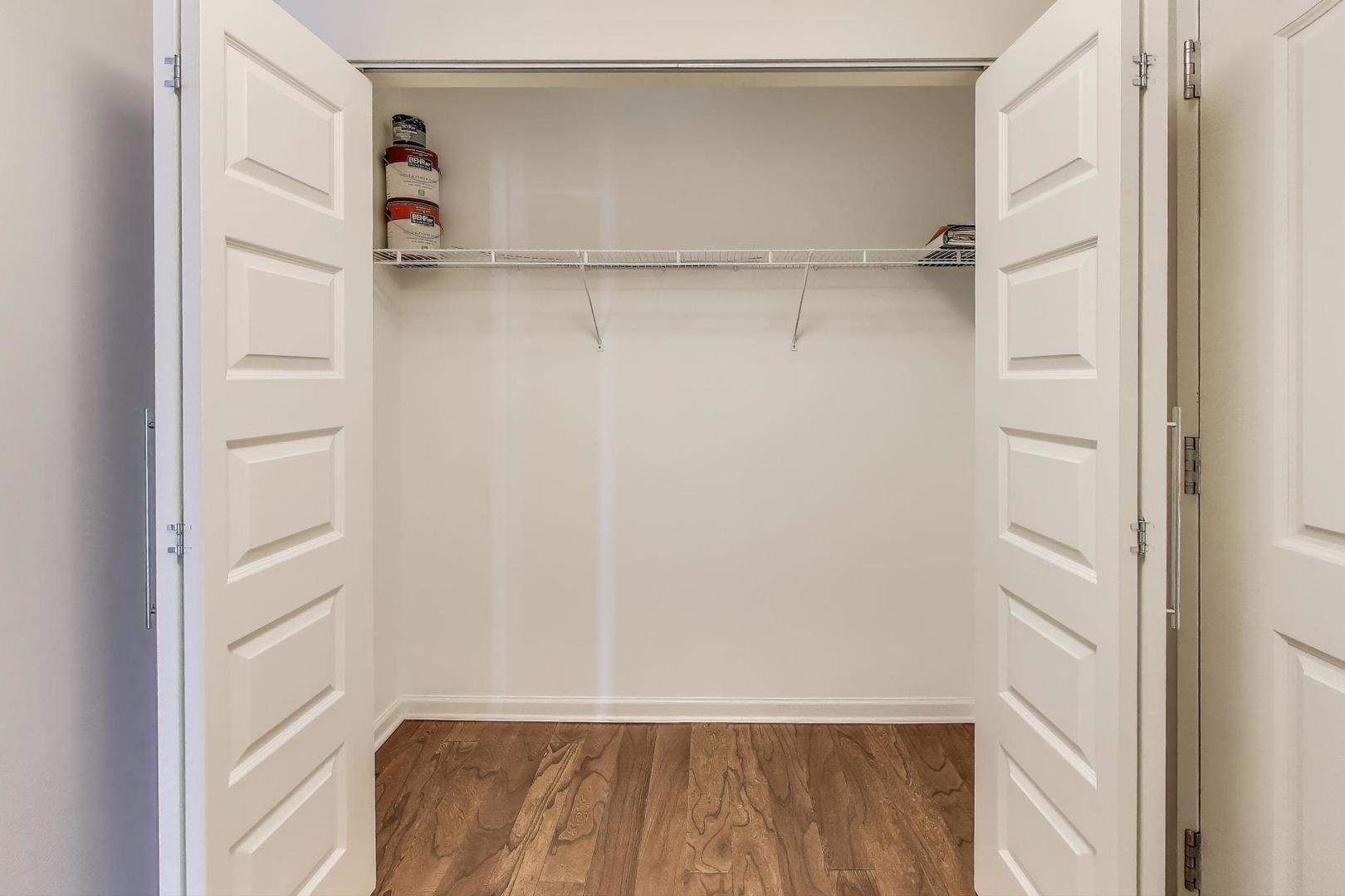 125 S Jefferson Street Unit: 2405
