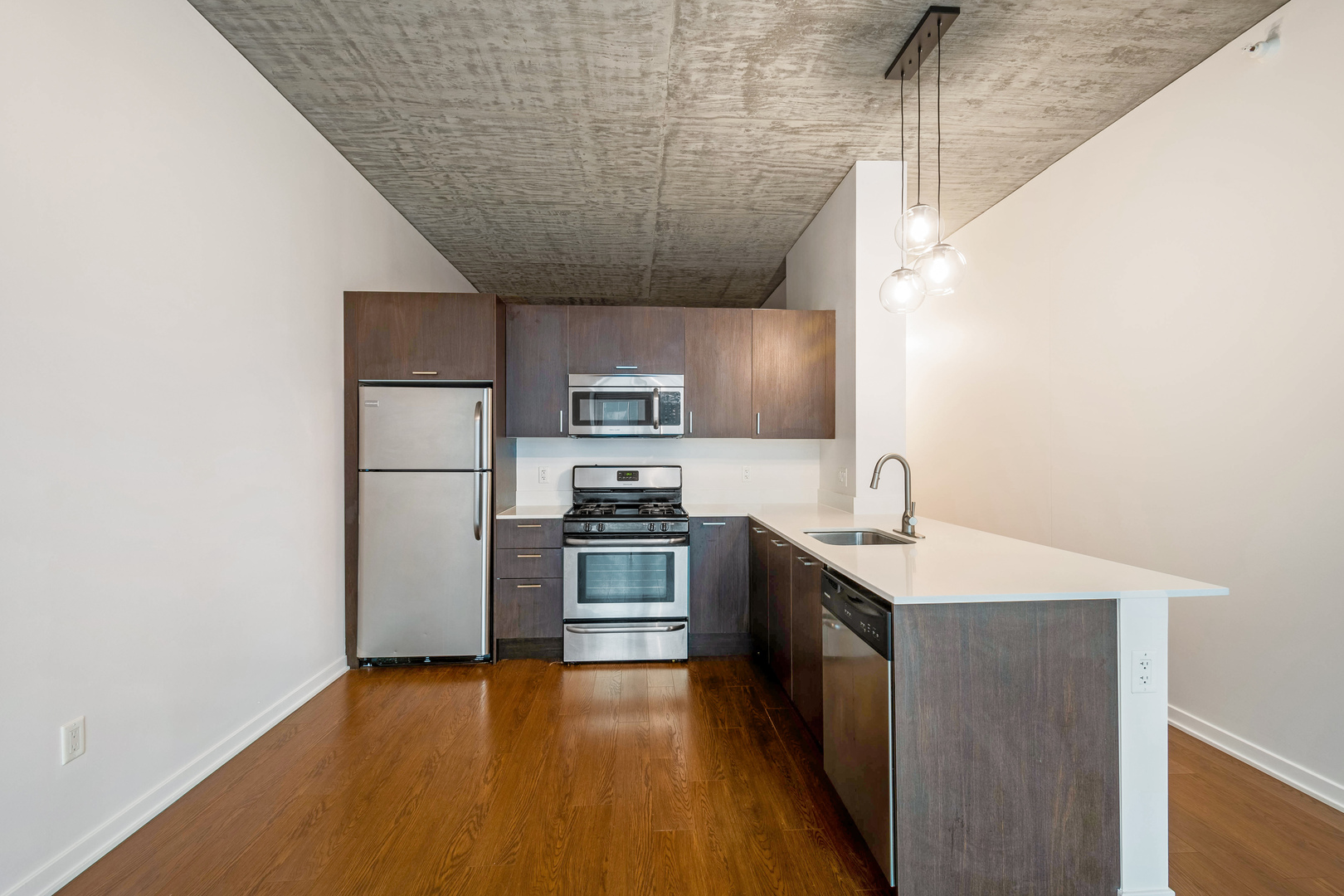 1345 S Wabash Avenue Unit: 606